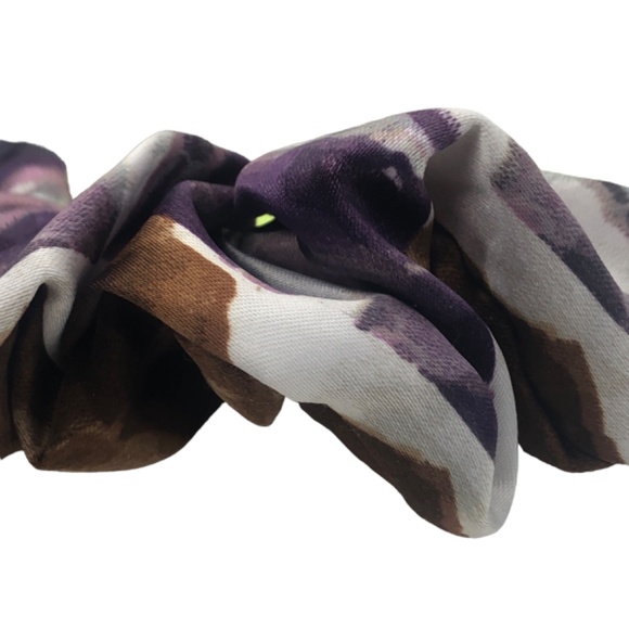 Cozy Socks & Hair Accessory Gift Set Vaseline Intensive Care Cocoa Glow w/Fuzzy - Picture 12 of 15